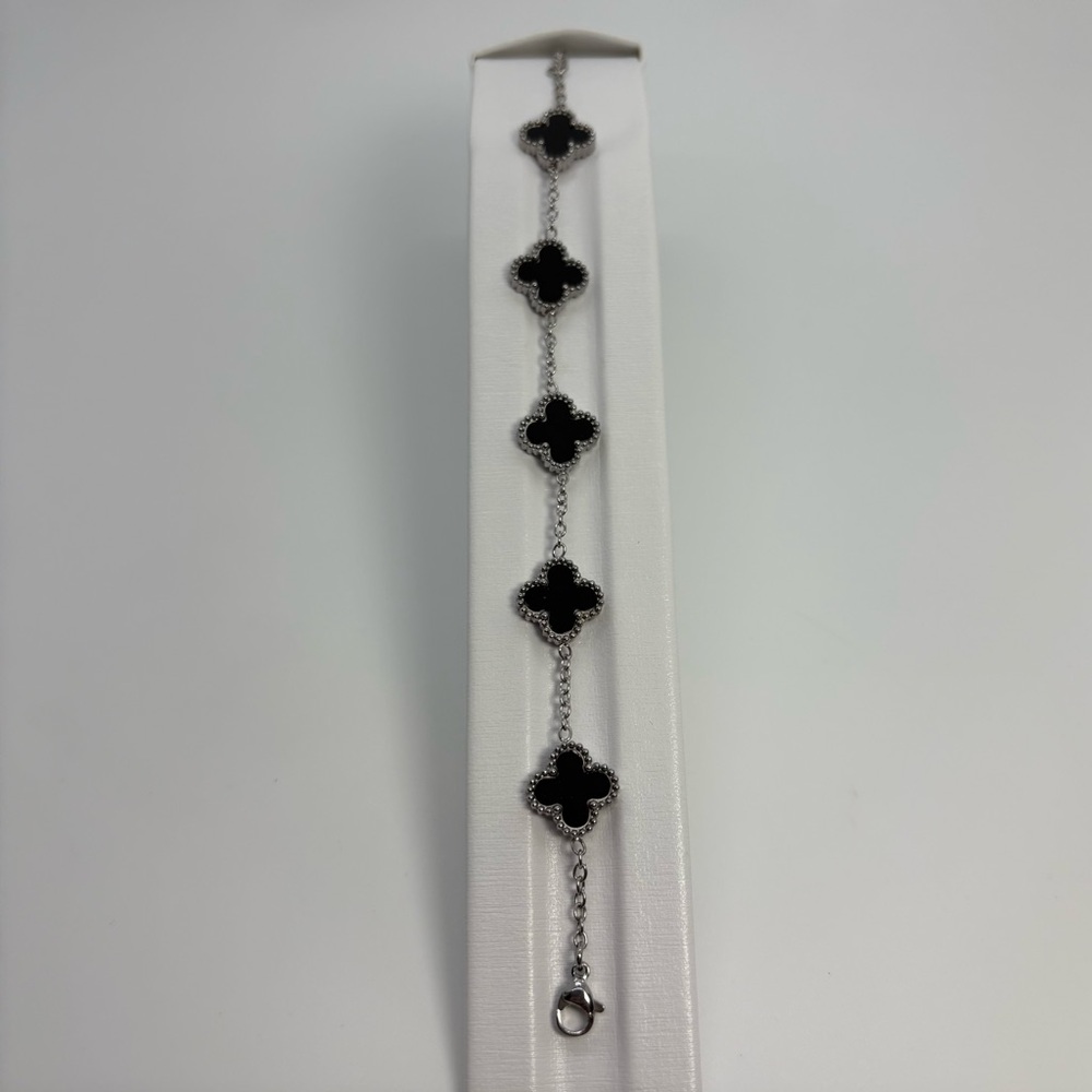 Black Four Leaf Clover Double Sided Silver Tone Bracelet, Brand New